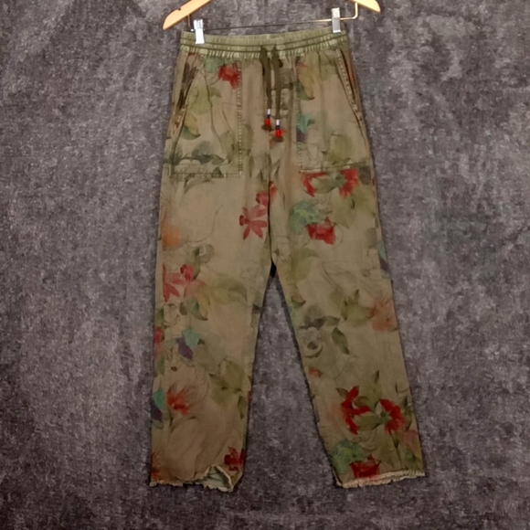 Desigual tensel camoflower mickey mouse print art to wear pants size small - Picture 4 of 8